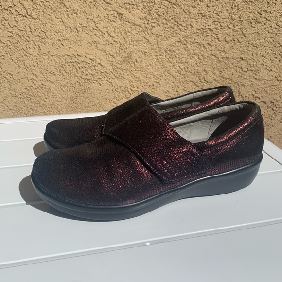 Alegria LAU-869 wine glittery leather shoe size 9 ( European 39) - Picture 4 of 14